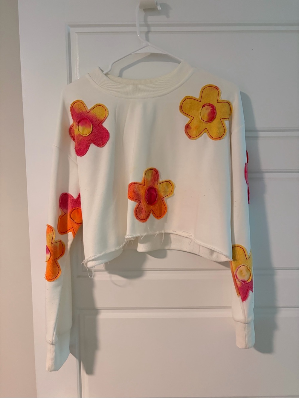 Kids White Cropped Sweatshirt with Pink & Orange Flower Appliqués